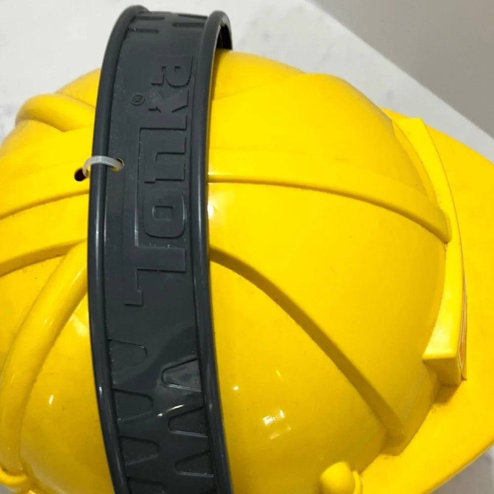 Tonka Mighty Builders Yellow Hard Hat Bucket Set